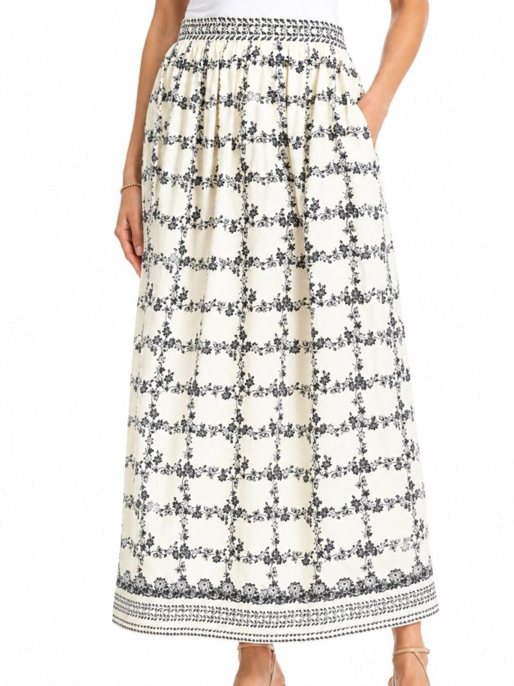 NWT MAX STUDIO A-Line Maxi Skirt Large  Off White/ Black Floral